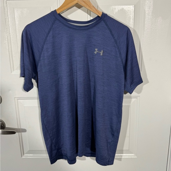 Tops - Under Armour HeatGear Men's Shirt - Size Medium, Dynamic Blue